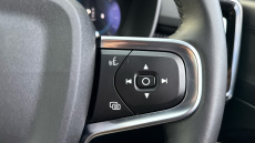 Volvo XC40 2.0 B3P Plus Dark 5dr Auto Petrol Estate